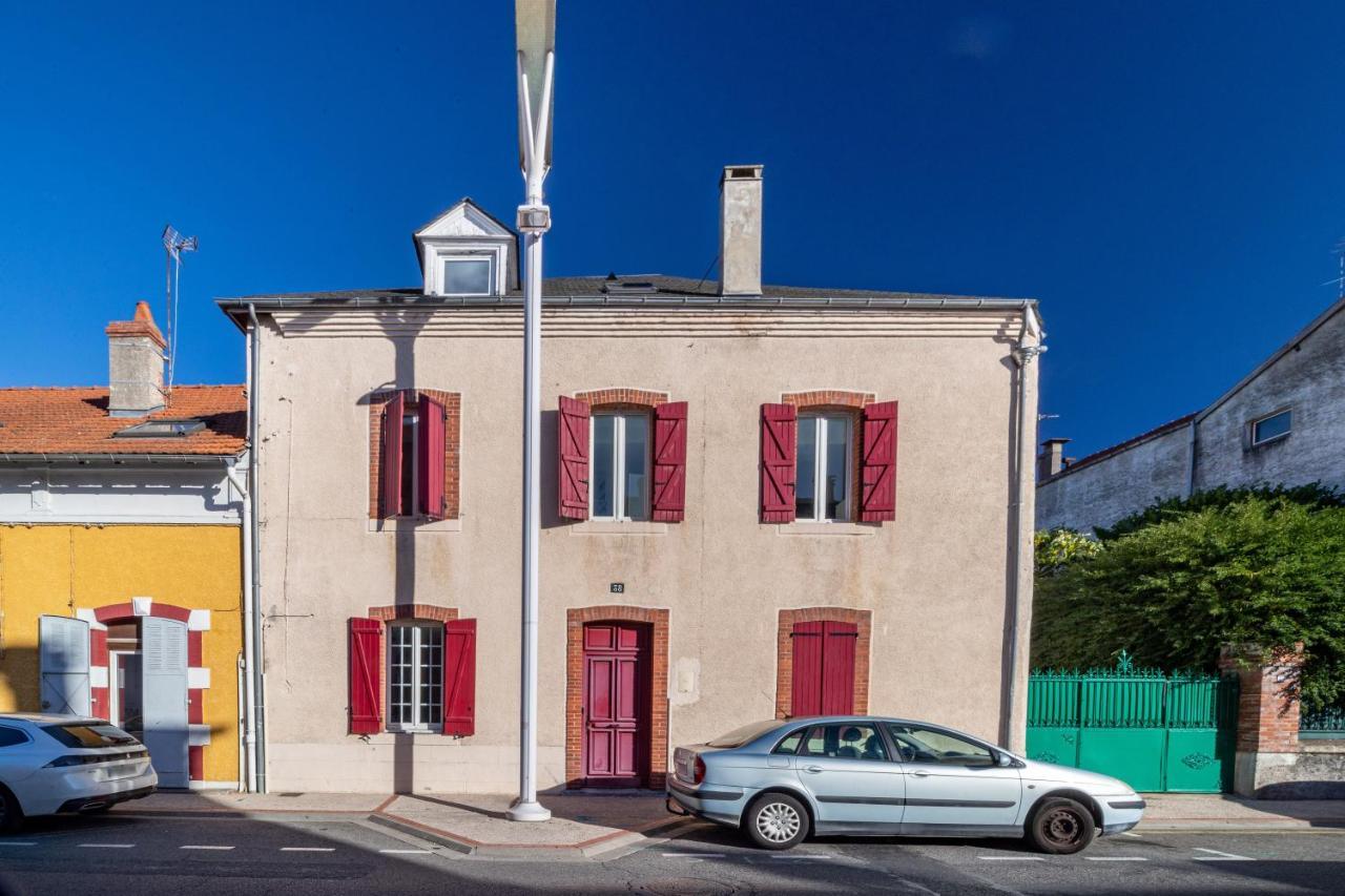 Le Vintage Apartment Тарб Екстериор снимка